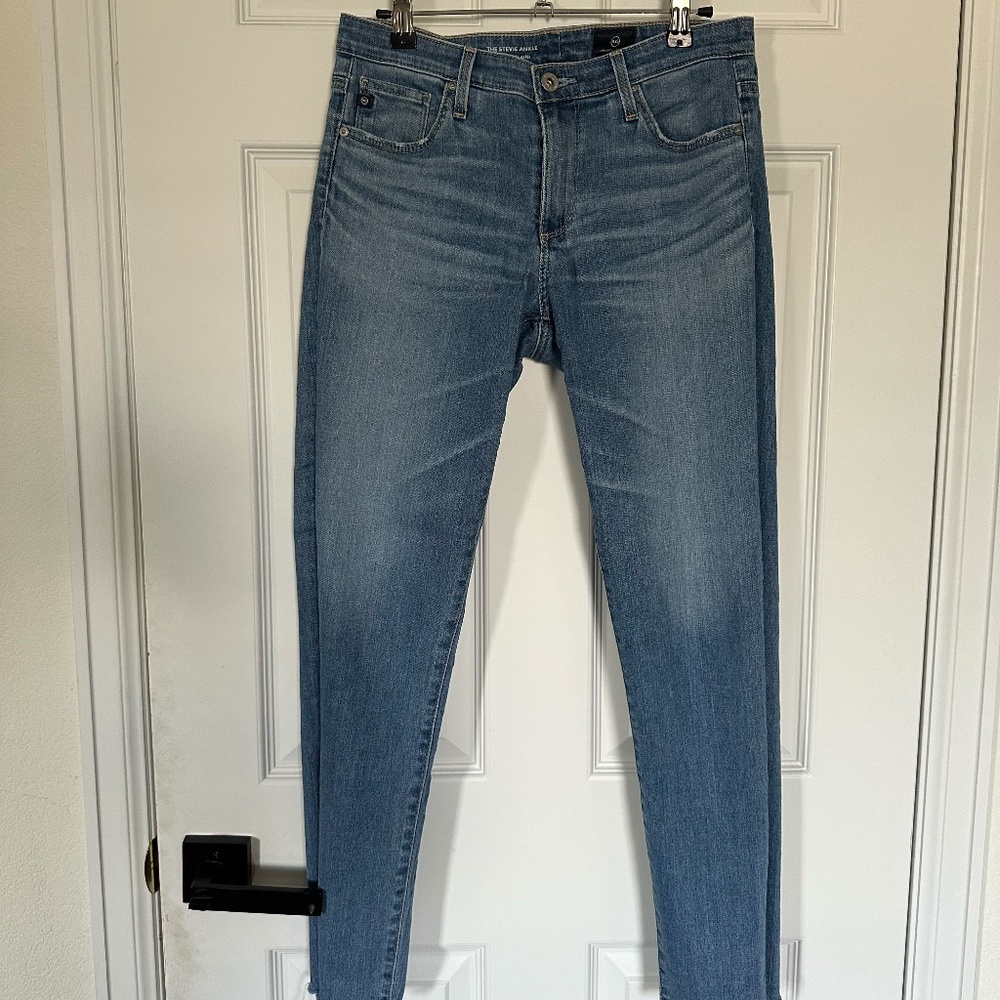 AG Stevie Ankle jeans